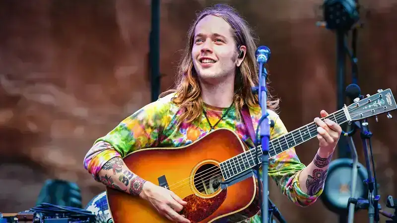 Billy Strings Net Worth: Bluegrass Star Wealth and Career