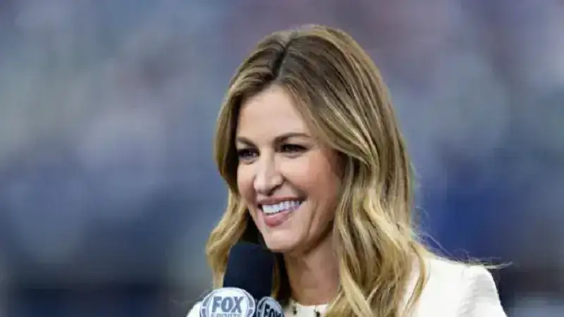 Charissa Thompson Salary