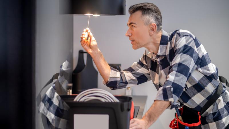 Signs Your Home Needs Electrical Repair