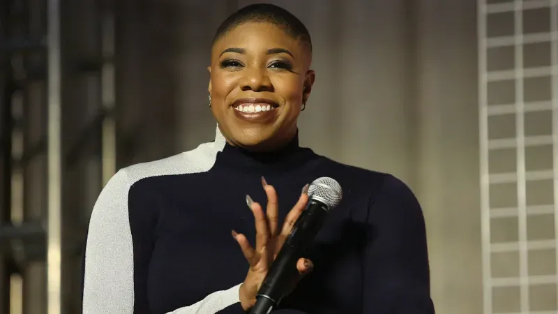 Symone Sanders Salary
