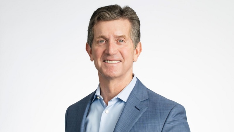 Alex Gorsky and Heidi Capozzi
